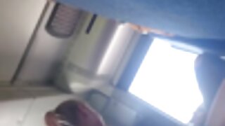 Цицки за цицки, видео за сопруга за сопруга (Сиена Вест, Сара Џеси) - 2022-02-21 17:46:18